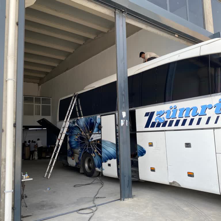 Zümrüt Otobüsündeki Gecikme Ve Klima Arızası Nedeniyle Konforsuz Seyahat Ve Bilet İadesi Talebi