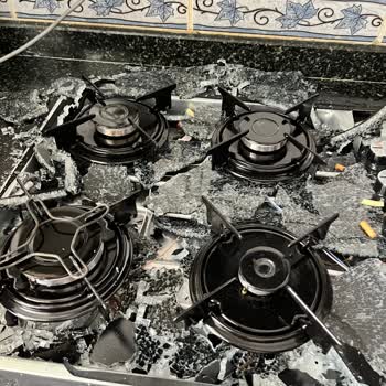 Patlayan Ocak Ve Servisin Cevapsızlığı