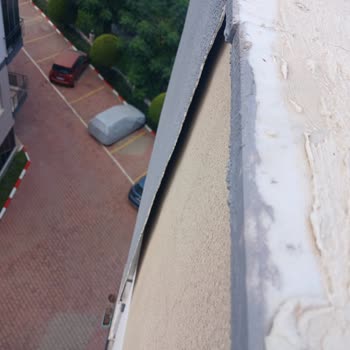 B Blok Dış Cephe Çöküşü Ve 10 Yıllık Garanti İhmali
