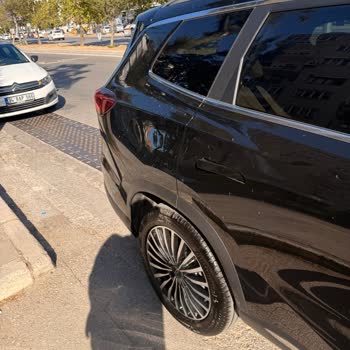 Araç Yıkanmadan Ve Kamera Soketi Kırılarak Teslim Edildi, Ücretsiz Düzeltme İstiyorum