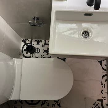Yanıltıcı Oda Görselleri Ve Yetersiz Havalandırma Nedeniyle Erken Çıkış Ve İade Talebi