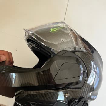Hjc Motosiklet Ekipmanları F100 Carbon Kaskta Sorun Yaşama