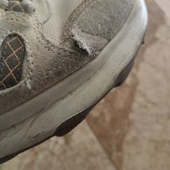 Kısa Sürede Patlayan Skechers Ayakkabı İçin Üretici Reddi Ve İade Talebi