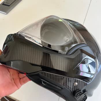 Drd Motorbikes Hjc F100 Carbon Kaskta Üretim Hatası Ve Garanti Sürecindeki Gecikmeler