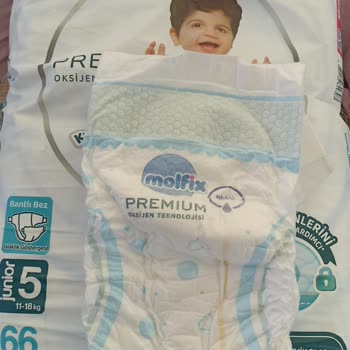 Molfix Premium Bebek Bezlerinde Ortadaki Çizik Nedeniyle Sızıntı Sorunu
