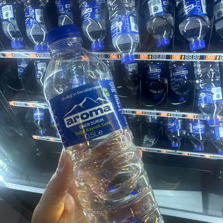 Aroma Markalı Pet Şişe Suyunda Lastik Tadında Ve Plastik Kokusunda Şikayet