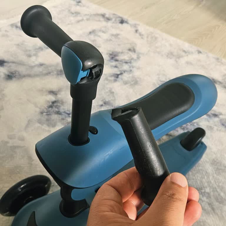 Kısa Sürede Kırılan Scooter İçin Garanti Ve Değişim Talebi