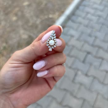 İnci Gümüş Kemeraltı Düşen Taşın Yenilenmesi