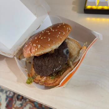 McDonald's Nilüfer Balkan Şubesinde Küflü Hamburger Ve Gıda Güvenliği İhlali