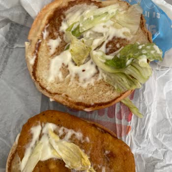 Böcekli Marul, Yanmış Patates Ve Kötü Koku: Uber Yemek’te Hijyen İhlali