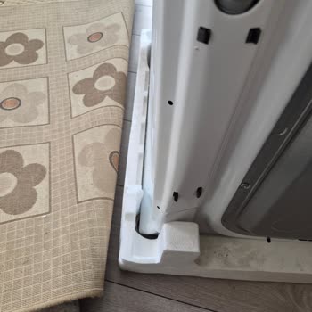 Hasarlı Çamaşır Makinesi Teslimatı Ve Uzayan İade Süreci