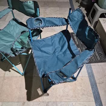 BİM'den Alınan Mounty Kamp Sandalyesinin İkinci Oturuşta Yırtılması