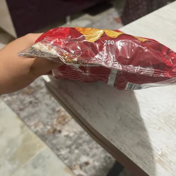 A101 Açılmış Ve Yırtılmış Samba Acı Kırmızı Biber Aromalı Mısır Cipsi Paketi