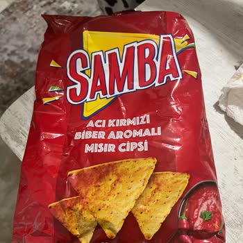 A101 Açılmış Ve Yırtılmış Samba Acı Kırmızı Biber Aromalı Mısır Cipsi Paketi