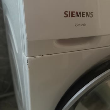 Siemens Çamaşır Makinesinde Deterjan Çekmecesi Küflenmesi Ve Çatlağı Ücretsiz Değişim Talebi