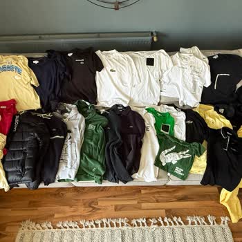Lacoste Keten Gömlekte Dikiş Açılması Ve Değişim Talebinin Reddedilmesi