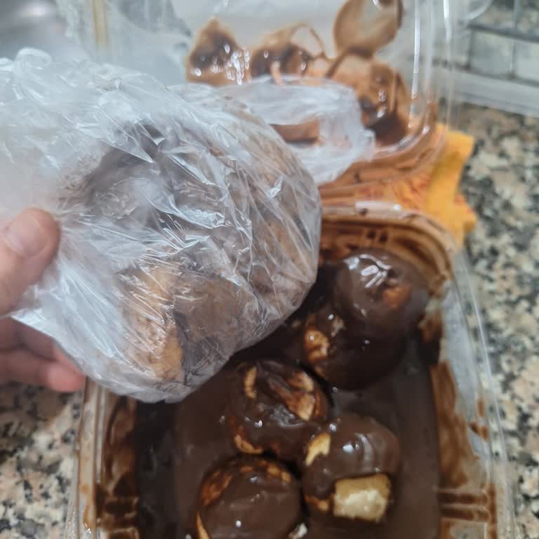 Carrefour Profiterol Kreması Bozulmuş, Müşteri Sağlığına Tehdit