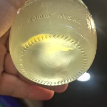 Açılmamış Avşar Maden Suyunda Sarı Çökelti Ve Yabancı Madde