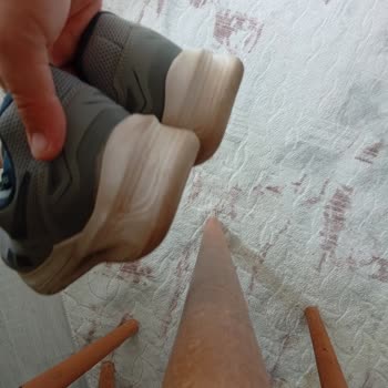 Ayıplı Reebok Ayakkabının Kısa Sürede Yırtılması Ve Garanti Red Kararı