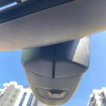 Kalitesiz İşçilik, Orijinal Cam Reddedilmesi Ve Trim Kırılması