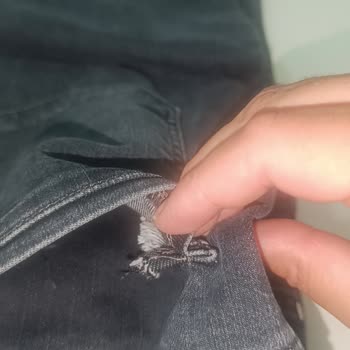 Arka Cepteki Kalın Kumaş Çıkıntısı Nedeniyle Değişim Talebim Reddedildi
