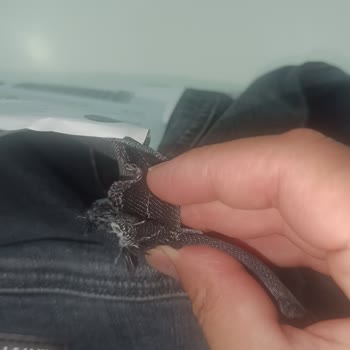 Arka Cepteki Kalın Kumaş Çıkıntısı Nedeniyle Değişim Talebim Reddedildi