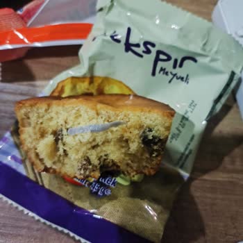 A101 Midyat Şubesinden Kek İçinde Plastik Parça Çıktı