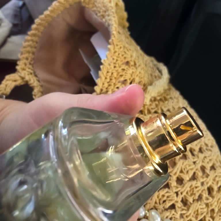Exijo Reembolso por Perfume Burberry Defectuoso y Salso