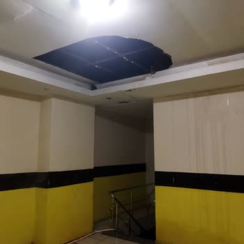 BİM Şubesinde Tuvalet Sızıntısı Nedeniyle Hijyen Ve Güvenlik Riski