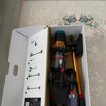 Dyson V16 Servisinde Başlık Deforme Edildi, Ücretsiz Değişim İstiyorum