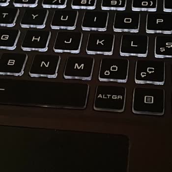 Garanti Sürecinde Sorun Yok Deyip Ücretli Tamir Ve Yanlış Adrese Gönderim