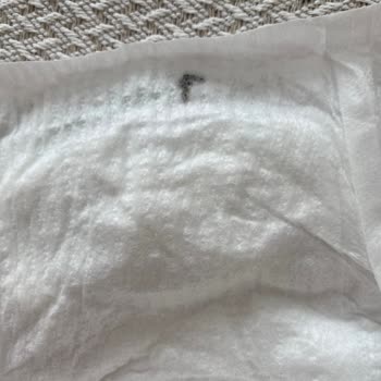 Molfix Bebek Bezinde Siyah Leke Ve Hijyen Endişesi