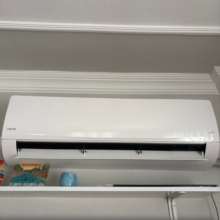 Soğutmayan Klima Ve Kaba Servis Tutumu