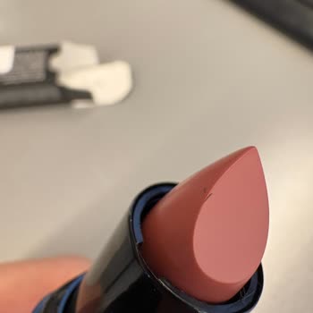 Rujda Kıl: Kiko Milano Mağazasındaki Hijyenik Standart İhlali