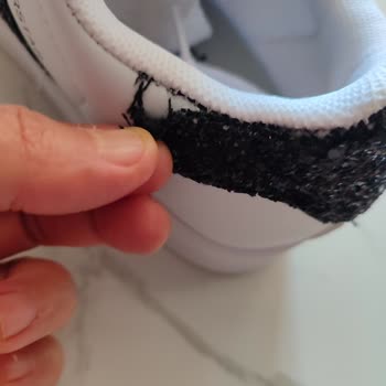 Kusurlu Ayakkabının Yeniden Gönderilmesi Ve 125 TL Kargo Ücretinin İadesi