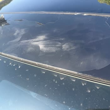Sunroof Üstü Boya Soyulması Ve Servisin Sorumluluk Reddi