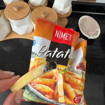 Dondurulmuş Patateste Siyah Yabancı Parçalar Ve Sağlık Riski
