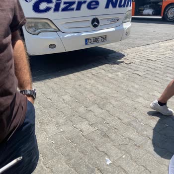 Klimasız Otobüste 45 Derece Sıcaklıkta Seyahat Etmek Sağlık Riski