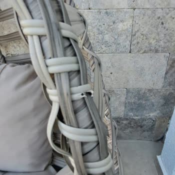 Kelebek Mobilya’dan Teslim Edilen Bahçe Salıncağı Eksik Ve Çizik Olması Nedeniyle Mağdur Oldum