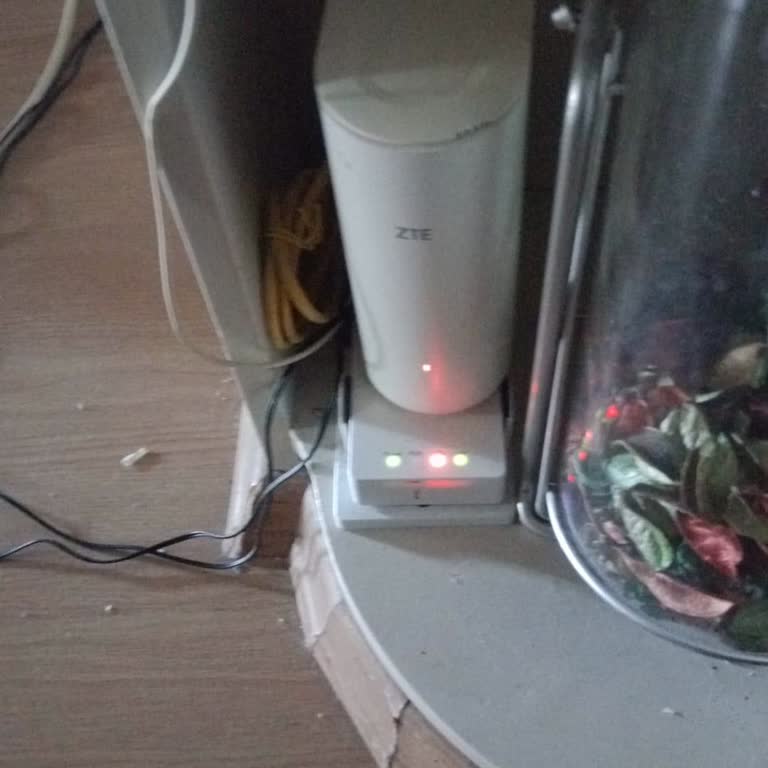 Uzun Süreli İnternet Kesintisi Ve Müşteri Hizmetlerine Ulaşamama