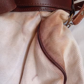 Massimo Dutti Keten Çantamda Deri Boyasının Aktığı Kalite Sorunu