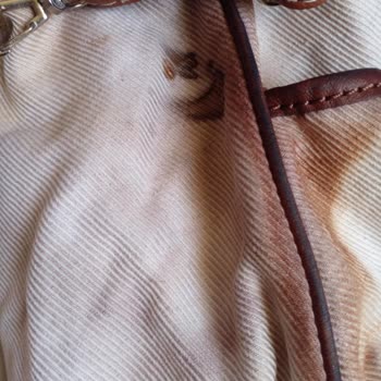 Massimo Dutti Keten Çantamda Deri Boyasının Aktığı Kalite Sorunu