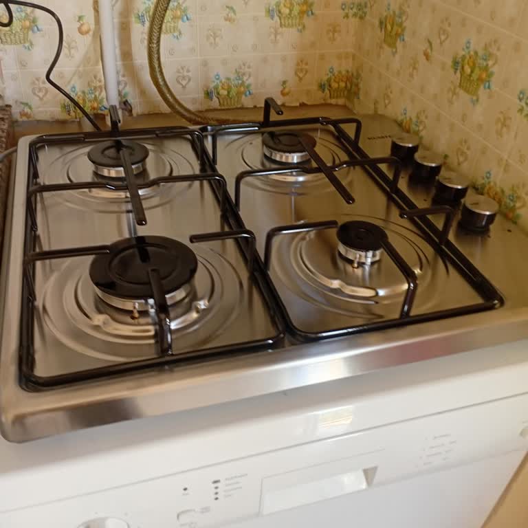 Kumtel Servis Kutu Açıldığı Nedeniyle Garanti Reddetti Ve 750 TL Ücret İstedi