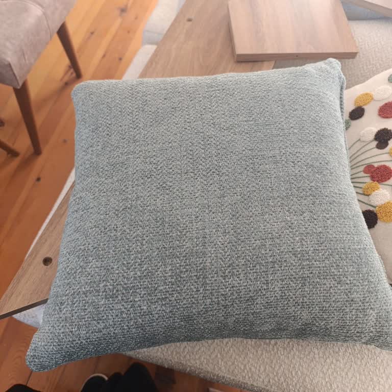Gebze Aksu Home’da Eksik Mobilya Teslimatı Ve Yastık Gecikmesi