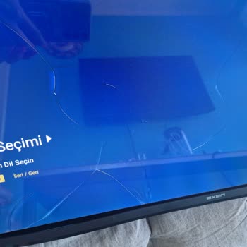 Media Markt'tan Kırık Ekranlı Televizyon Teslimatı Ve Sorumluluk Tedarikçiye Atıldı
