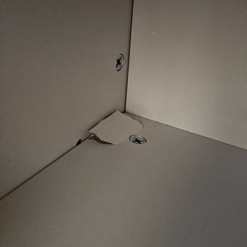 Weltew Home Milas’ta Kırık Mobilya Parçaları İçin Ücretsiz Değişim Talebi Cevapsız