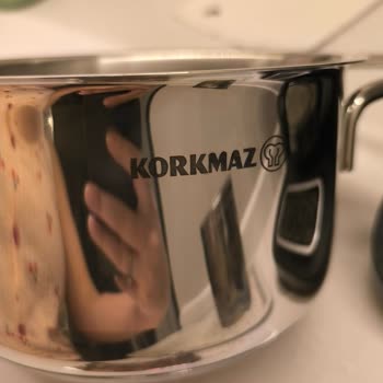 İlk Kullanımda Korkmaz Perla Tencerede Görülen Lekeler Ürün Kalitesini Sorguluyor