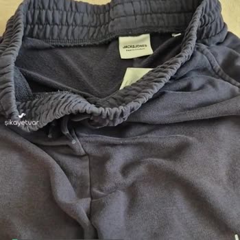 Jack & Jones Bu Fiyata Kaliteli Olsa Bari