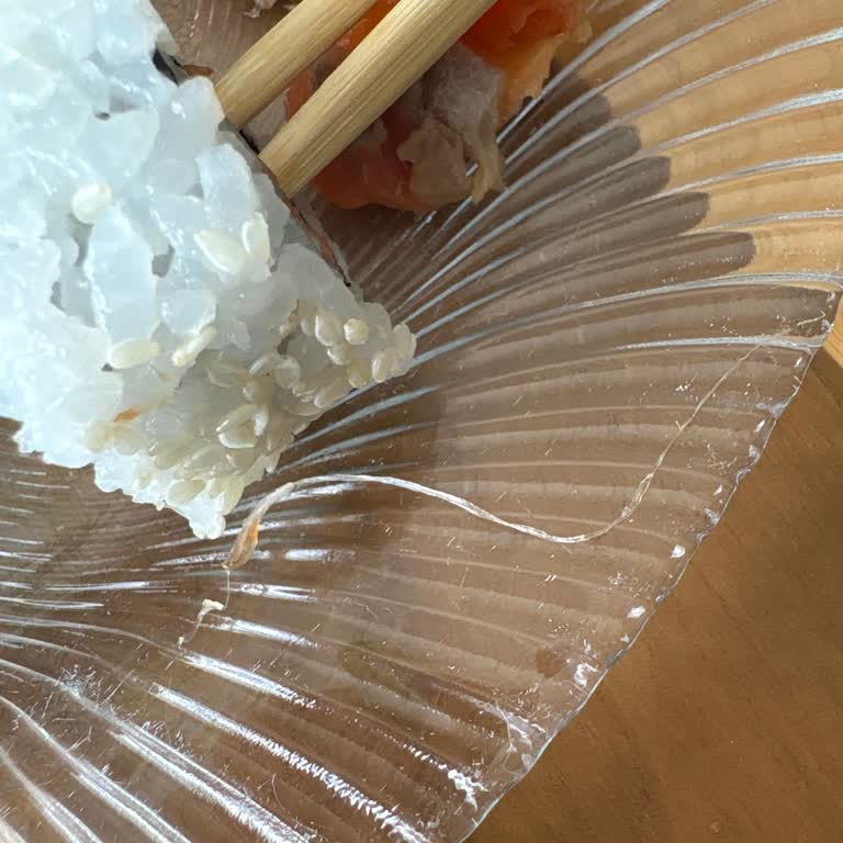 Sushi Setinde Yabancı Cisim Bulunması Ve İade Talebi