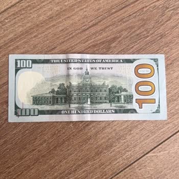 Akbank Şubesinde Kalem İzli Banknot Sorunu Ve Çözüm Talebi